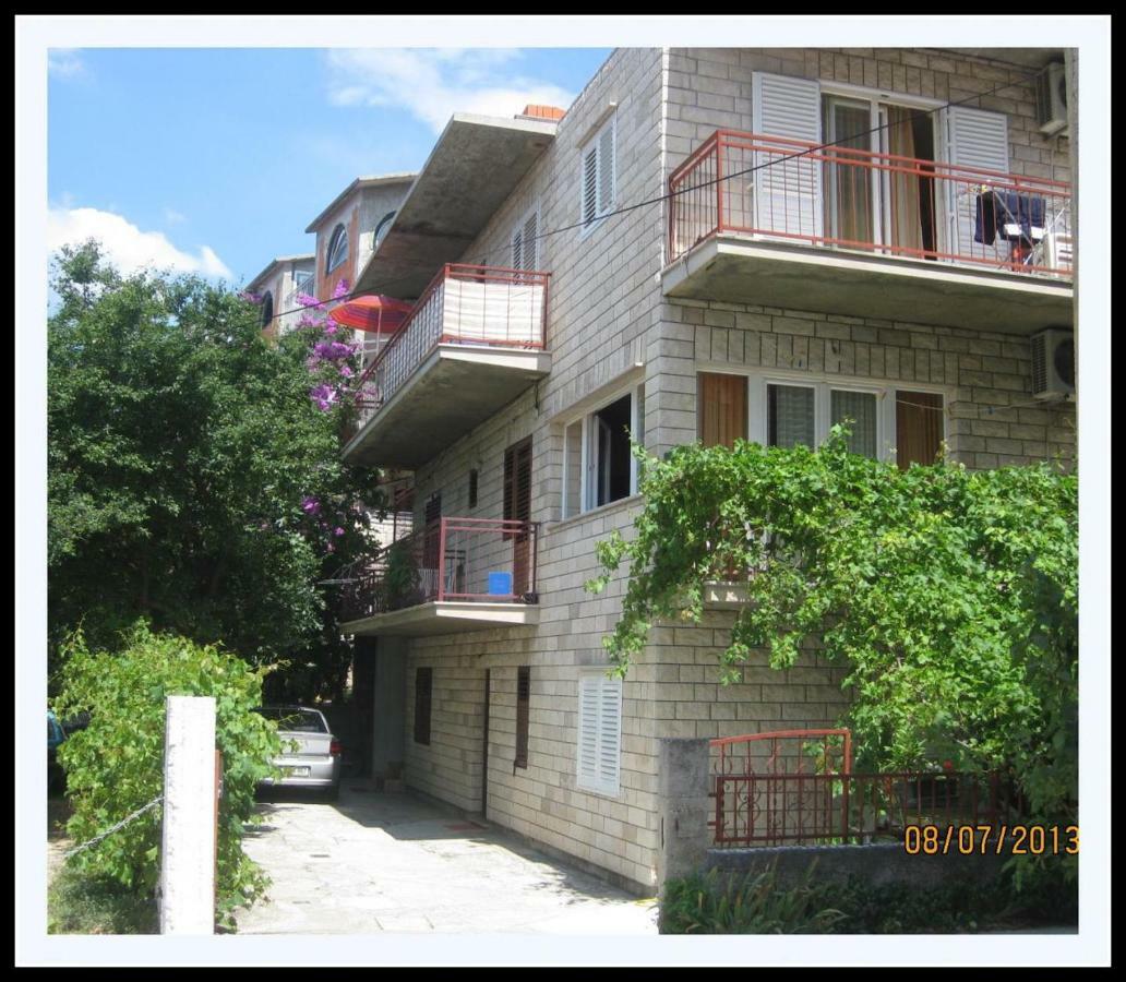 Apartmani Valentino 马卡尔斯卡 外观 照片